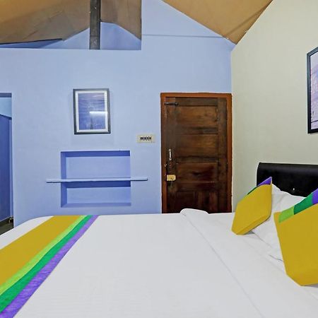 Hotel Allaranda Homestay Мадикери Экстерьер фото