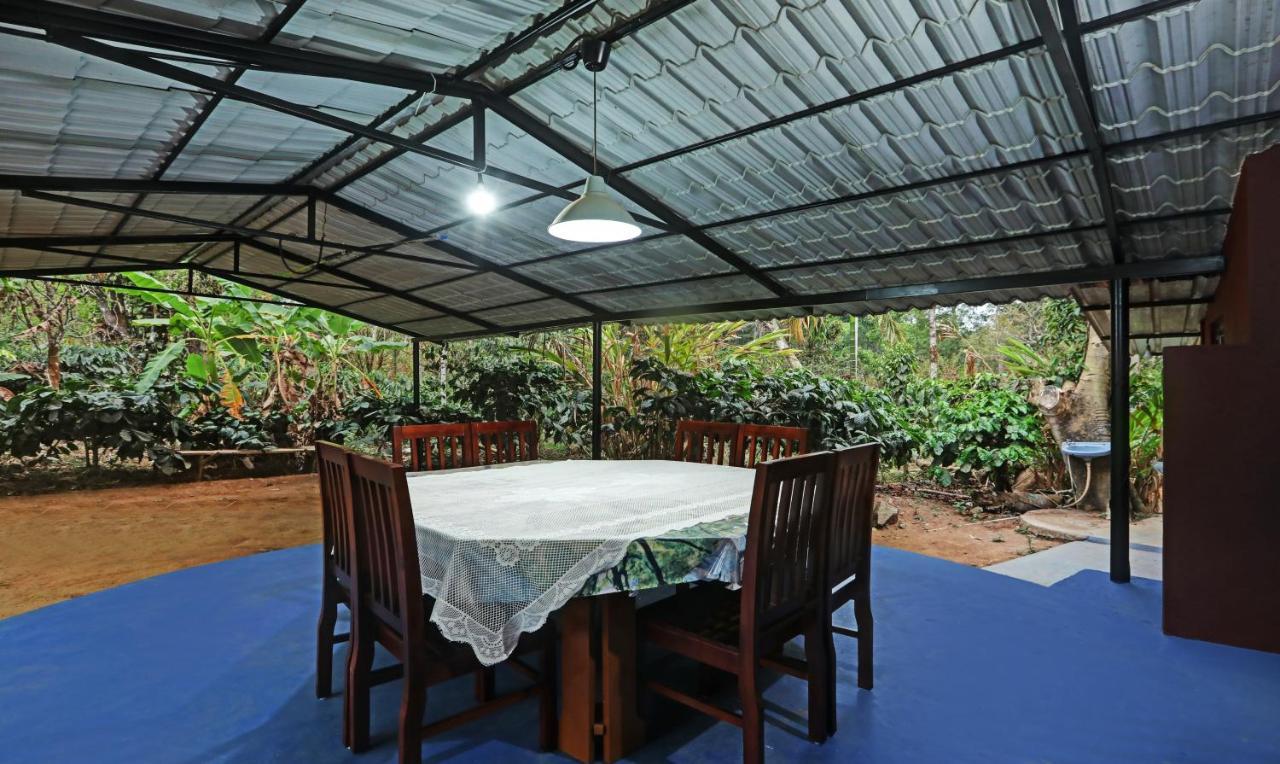 Hotel Allaranda Homestay Мадикери Экстерьер фото